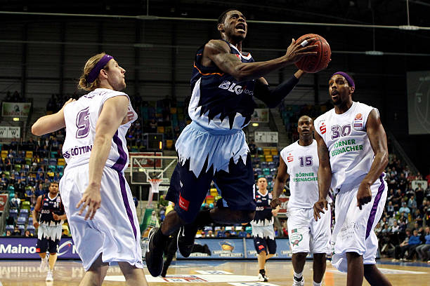 比赛局势的 比赛局势的