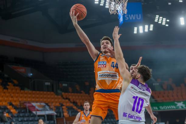 韧精神的礼 韧精神的礼