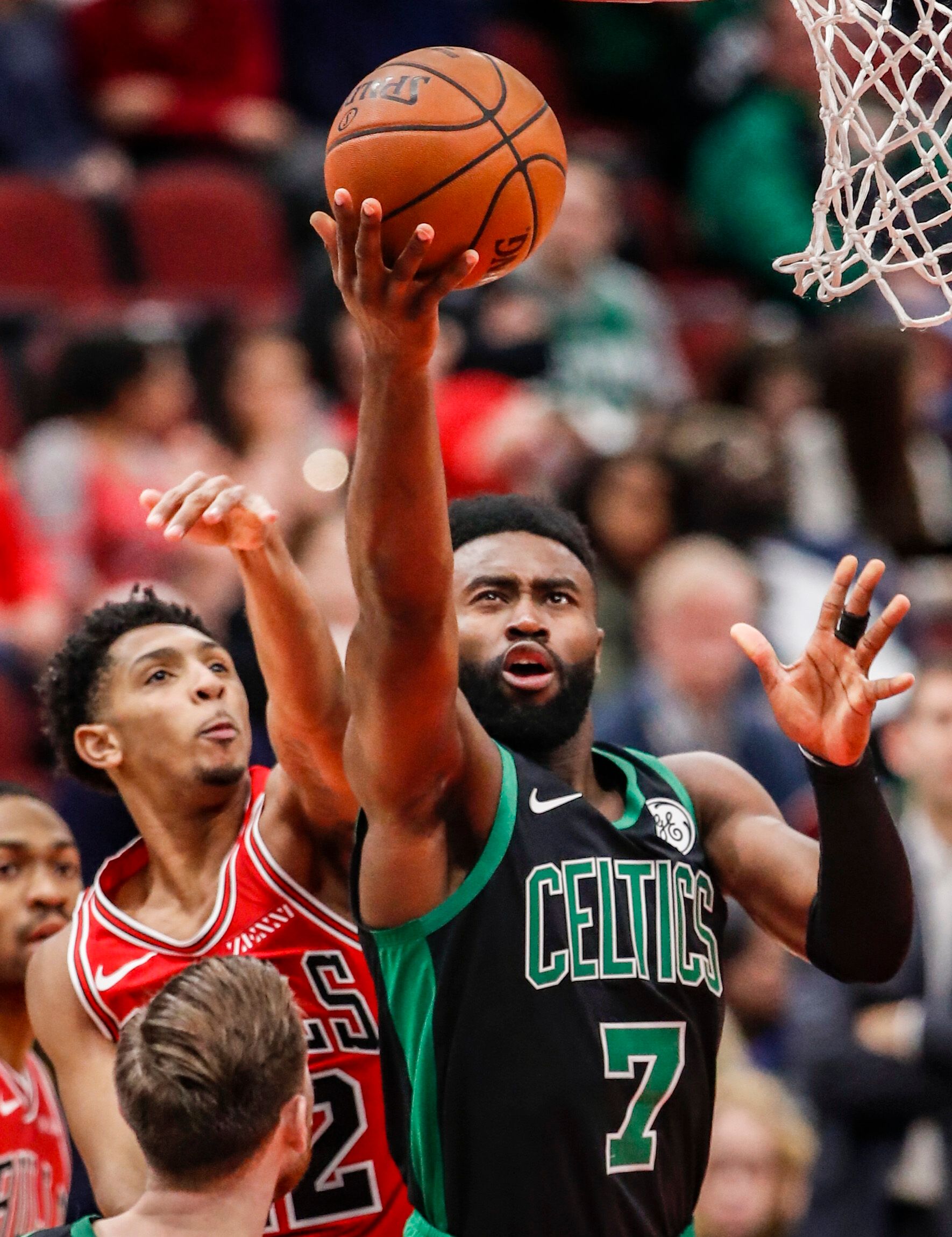 表现有一个 表现有一个